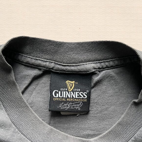 Vintage Guinness "Lovely day for a Guinness" Distressed T-Shirt - Picture 3 of 4